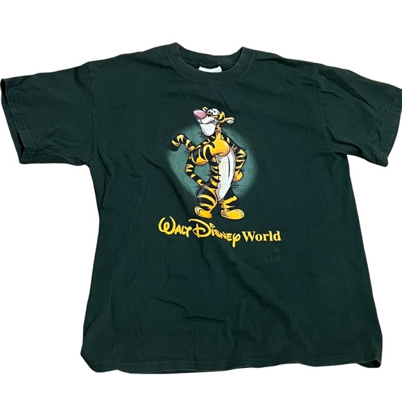 Vintage Disney Tigger Tee Youth XL Dark Green 100% Cotton Short Sleeve - Picture 1 of 11
